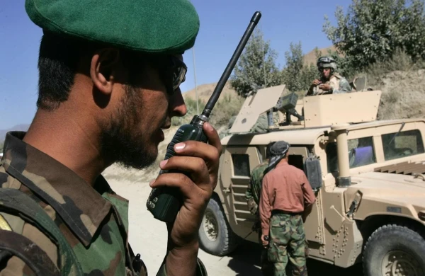 Əfqanıstan Pakistan HHQ-nə məxsus təyyarəni vurub