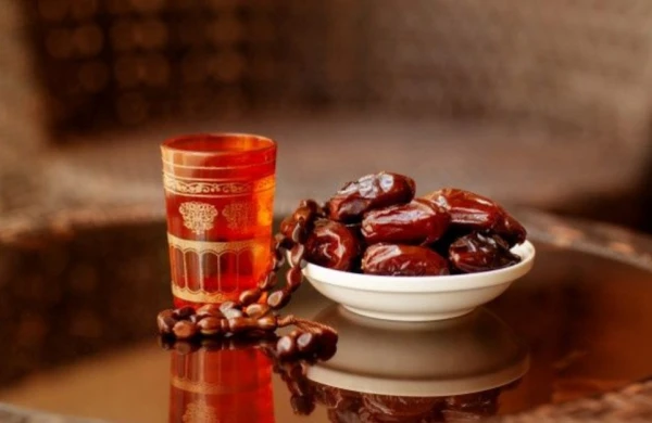 Onuncu günün duası - İmsak və iftar vaxtı 