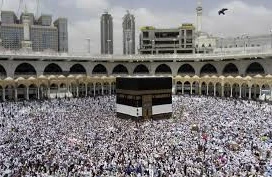 İran Ümrə və Həcc ziyarətlərini dayandırdı 