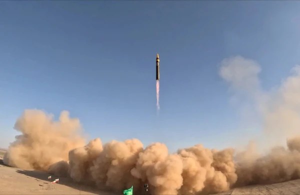 İran İsrail ərazisinə təxminən 35 ballistik raket buraxıb