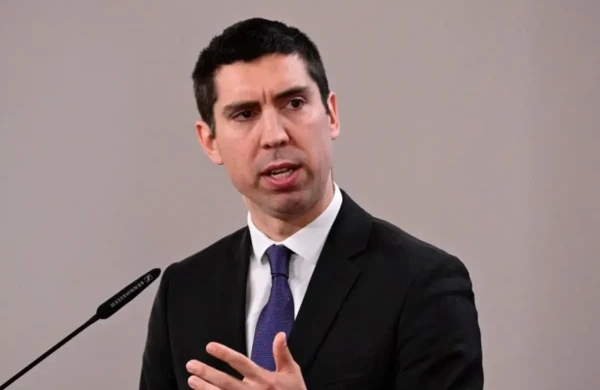 Moldovanın xarici işlər naziri Azərbaycana gələcək&nbsp;