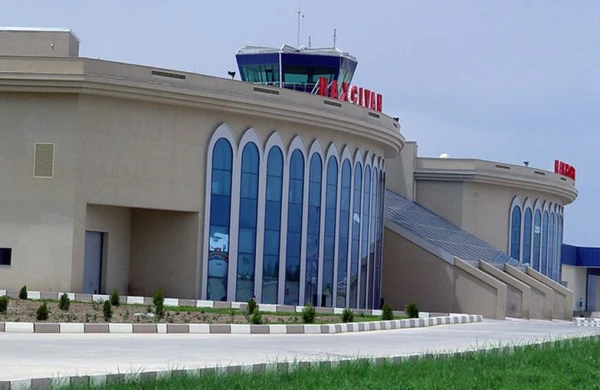 Bakıdan Naxçıvana uçuşlar bərpa edildi 