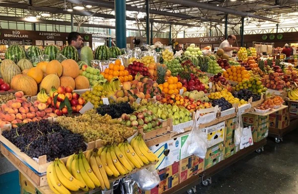 Bazarda  bəzi qiymətlər QALXACAQ: İrandan gələn məhsullara qadağa qoyuldu