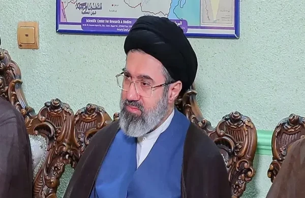 İranın Ali Rəhbəri ilk dəfə DANIŞDI: Qonşu ölkələrə zərbələr endirəcəyini dedi