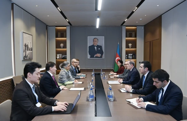 Ceyhun Bayramov BMT-nin Məskunlaşma Proqramının icraçı direktoru ilə görüşüb&nbsp;