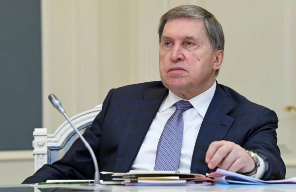 Uşakov Makronun müşavirini söyüb&nbsp;