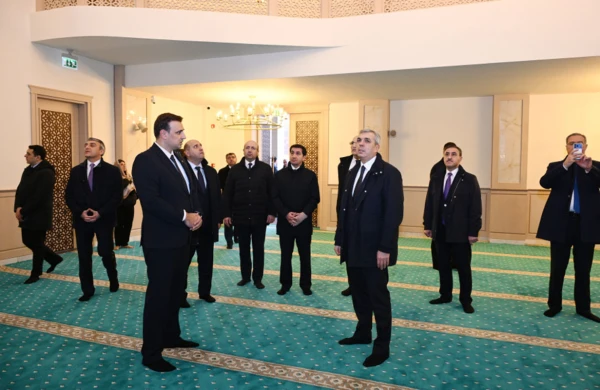 Samir Nuriyev Hadrut məscidində - Fotolar 