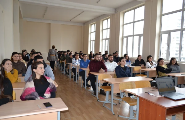 Azərbaycanda təkrar ali təhsilə maraq artır: Psixologiya ixtisası niyə daha çox seçilir?&nbsp;&nbsp;