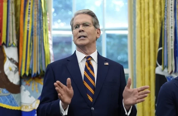 ABŞ İran neftinə sanksiyaları ləğv edə bilər&nbsp;