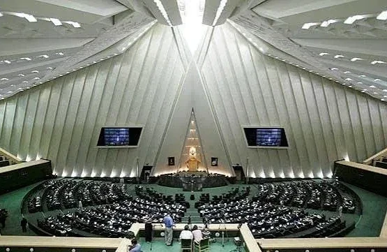 İran parlamentinin sədri Tehranın Vaşinqtonla danışıqlar aparmadığını BİLDİRDİ