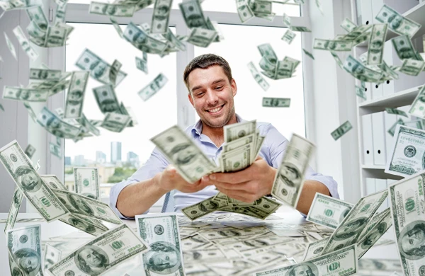 Evini ChatGPT vasitəsilə satdı: 100 min dollar daha çox qazandı