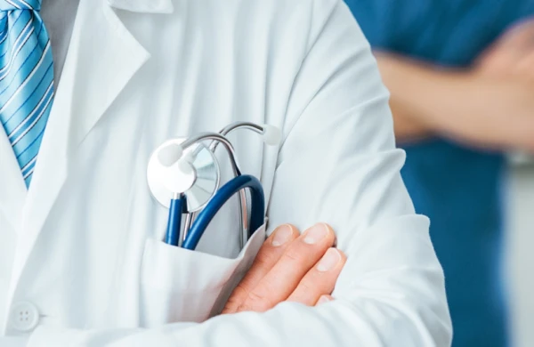 Rusiyalı mütəxəssis: "Yaxın 10-15 ildə alimlər insan ömrünü azı 10 il uzada biləcəklər"