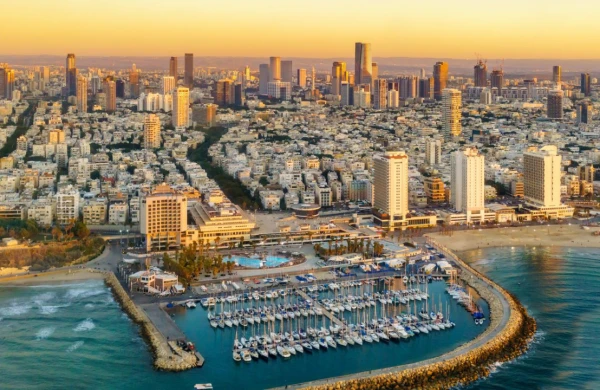 İsrail səmasındakı qarğa sürüsü: Tövratda nə yazılıb? - VİDEO 