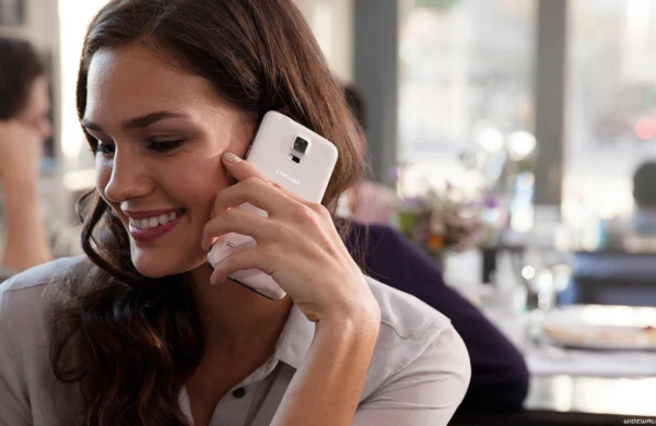 Telefonla 30 dəqiqədən çox danışmaq bu xəstəliyə səbəb olur  