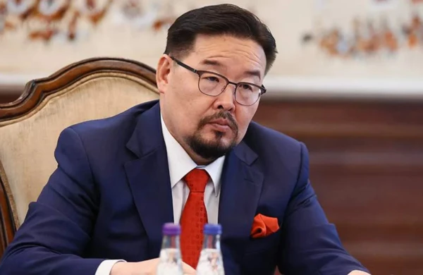 Baş nazir istefa verdi&nbsp;