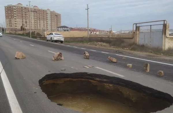 Masazırda yol çökdü - FOTOLAR&nbsp;