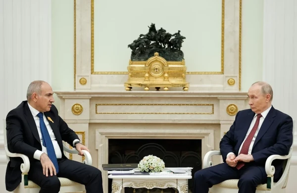 Paşinyan Putinin yanına niyə gedib?&nbsp; &nbsp; —&nbsp; &nbsp;OYUNLARIN PƏRDƏARXASI MƏQAMLARI