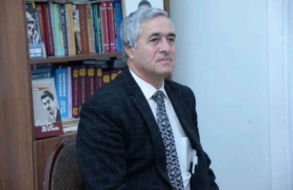 Çingiz Abdullayevin səfil rəssamı - Sərvaz HÜSEYNOĞLU&nbsp;