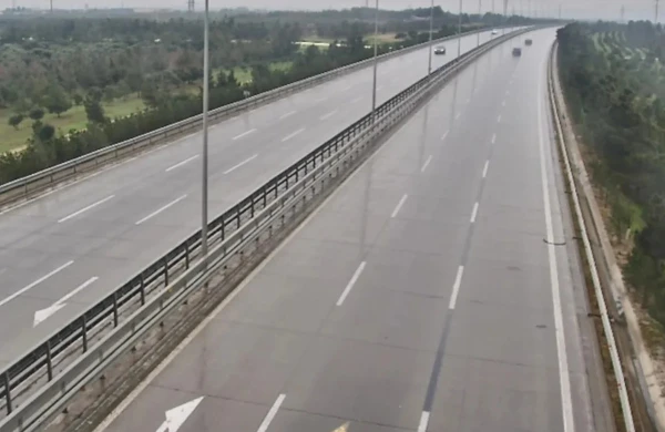 Zığ dairəsi-Hava Limanı yolunda yağışa görə endirilən sürət həddi bərpa olunub&nbsp;