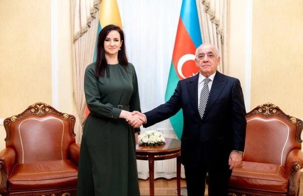 Azərbaycan və Litva Baş nazirləri görüşdü