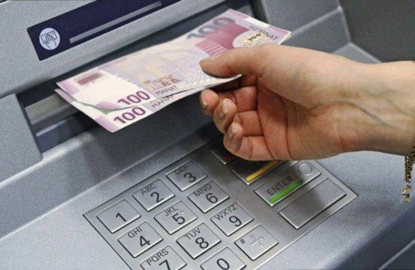 Hansı şəxslərə avtomatlaşdırılmış qaydada əlilliyə görə əmək pensiyası təyin edilir?