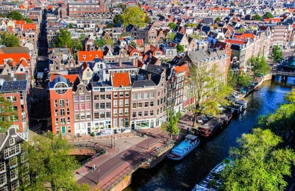 Niderlanddan idxal edilən qızılgüllər niyə Ermənistanın adına yazılıb?&nbsp;