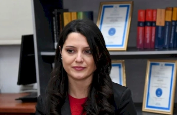 32 yaşlı xanım prorektor təyin olundu - Nazirdən əmr&nbsp;