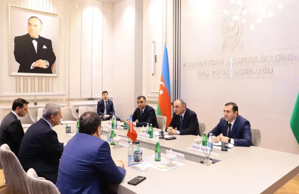 Kamran Əliyev Türkiyədə məktəbə edilən silahlı hücumla bağlı baş sağlığı verib&nbsp;