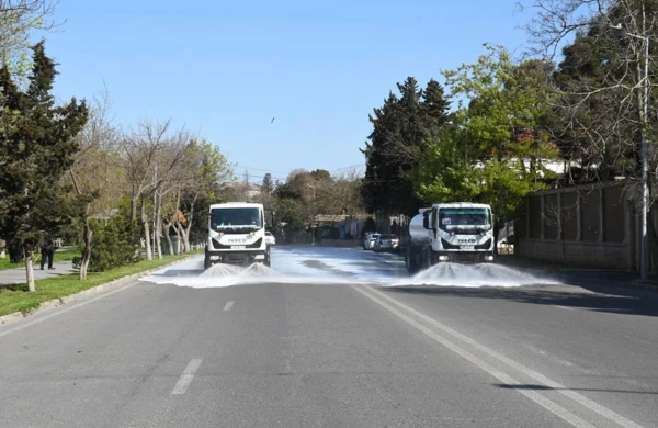 Bakıda 556 küçə yuyuldu - FOTOLAR 