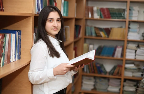 Yüksək bal toplayan Xumar kimdir?