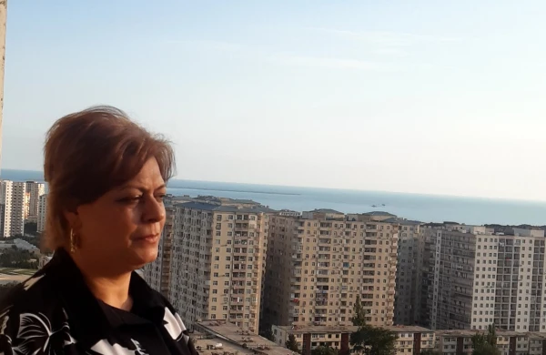 Tik-Tok-un "ba(ə)laları&nbsp; &nbsp;—&nbsp; &nbsp; &nbsp;Ramidə&nbsp; Allahverdiyeva&nbsp; YAZIR