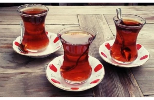 Çayın faydaları və düzgün istifadə qaydası açıqlanıb – Endokrinoloqdan tövsiyə&nbsp;&nbsp;