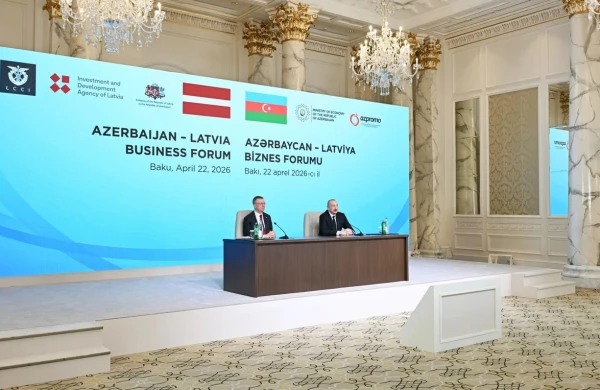 İlham Əliyev və Edqars Rinkeviçsin iştirakı ilə Bakıda Azərbaycan-Latviya biznes-forumu keçirilib