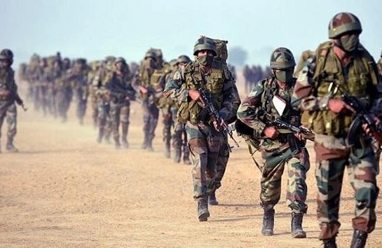 Bu ölkə Rusiyaya 3 min əsgər, 10 qırıcı göndərir?