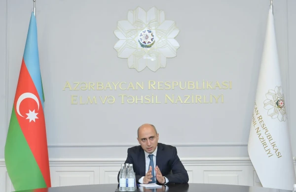 Emin Əmrullayev internat məktəblərinin direktorları ilə görüşüb&nbsp;