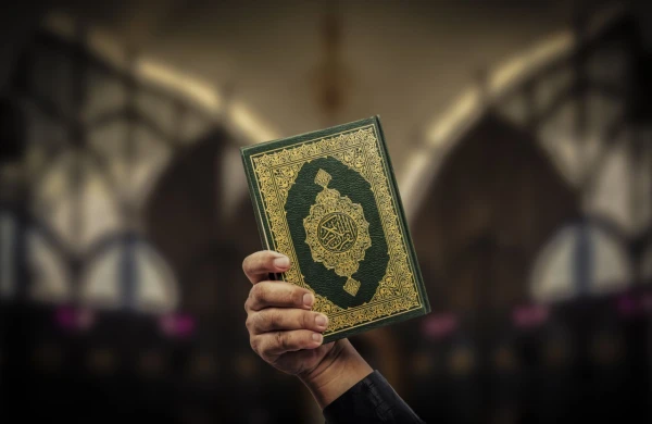 Quranda mələklər&nbsp; haqqında nə yazılıb?