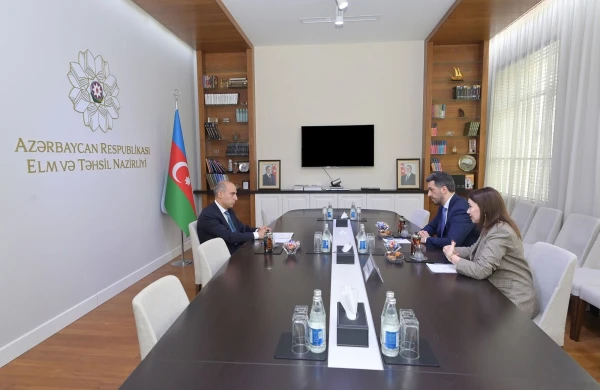 Nazir onlarla görüşdü&nbsp;