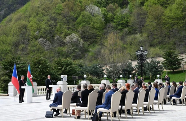 Prezident İlham Əliyev: Çexiyaya qonşu olan ölkələrə Azərbaycan təbii qaz ixrac edir&nbsp;