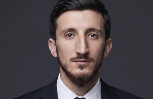 IV kurs tələbəsi vəfat etdi 