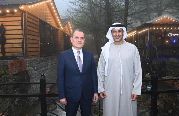 Ceyhun Bayramov BƏƏ dövlət naziri ilə&nbsp; görüşüb