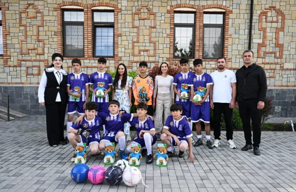 Leyla Əliyeva və Arzu Əliyeva Şəkidə uşaq evi sosial xidmət müəssisəsində olublar&nbsp;