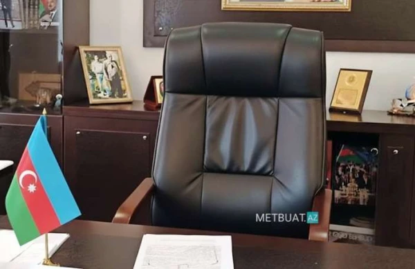 ​Bu məmur Ermənistanda qızıl medal alıb - FOTO&nbsp;