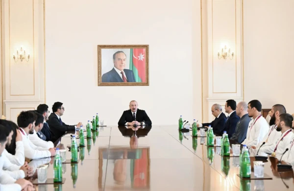 Nazir və güləşçilər Prezident İlham Əliyevin qəbulunda  —  FOTOLAR