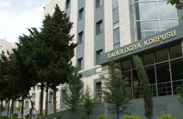Bu gün MOM-a xəstə yanına getmişdim,üzüldüm...