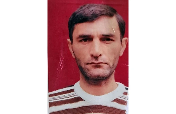 Polis bu şəxsi axtarır