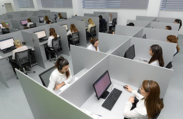 “AzInTelecom" və "Azercell”in çağrı mərkəzləri birləşdirilib&nbsp;