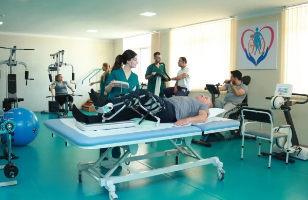 Yanvar-aprel aylarında əlilliyi olan 44,6 min şəxsə reabilitasiya xidmətləri göstərilib&nbsp;