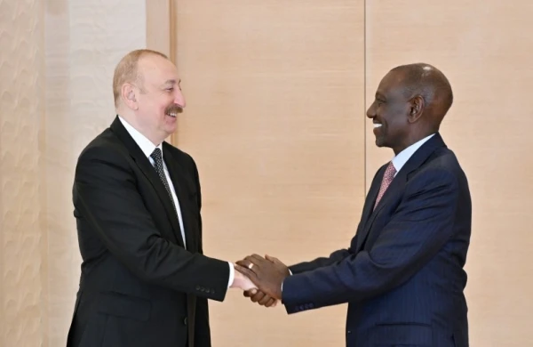Prezident İlham Əliyev Keniya Prezidentinin başçılıq etdiyi nümayəndə heyəti ilə görüşüb 