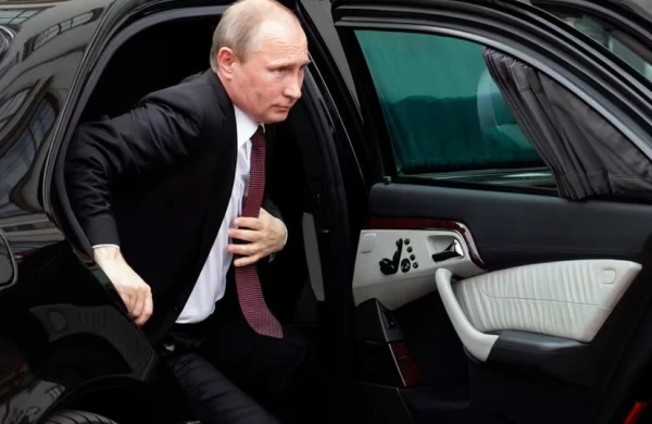 Putin Pekində görün hansı avtomobildən istifadə edir... -FOTO