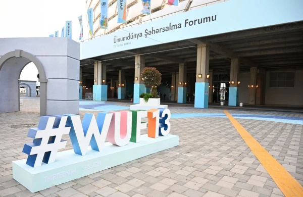 WUF13-də mənzil və binaların karbonsuzlaşdırılması məsələsi müzakirə olunub&nbsp;